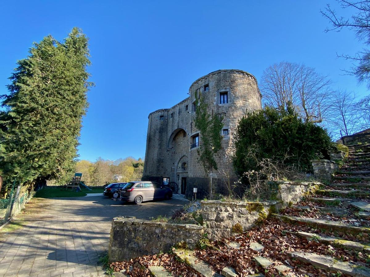 Châtelet de Barbençon Extérieur photo